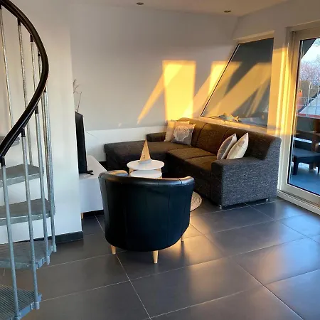 Seeblick - Familien - Hunde - Strandnah - Ostseeblick - Sauna&wellness Apartment Sierksdorf